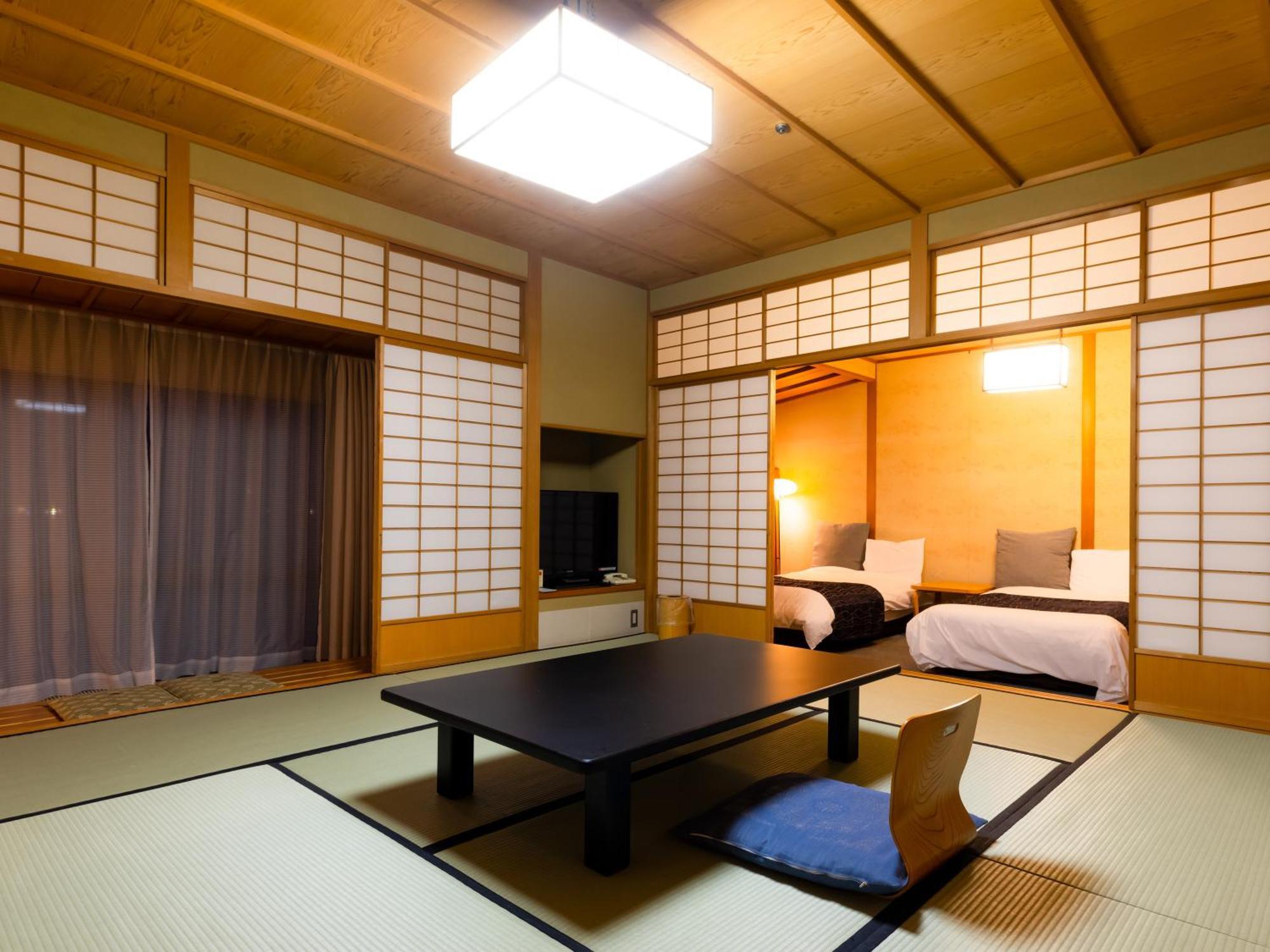 Apa Hotel & Resort Kaga Katayamazu Onsen Kasuikyo Luaran gambar