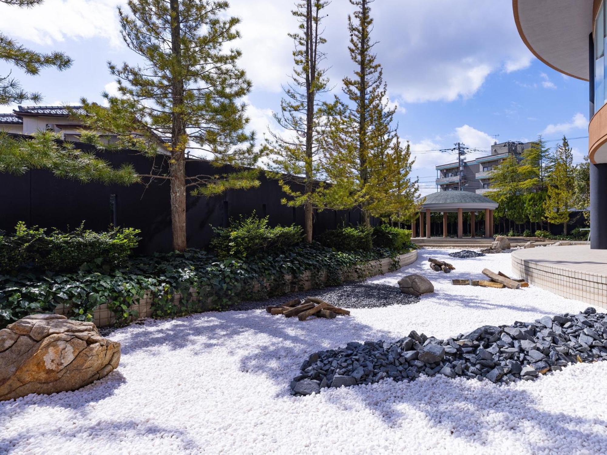 Apa Hotel & Resort Kaga Katayamazu Onsen Kasuikyo Luaran gambar